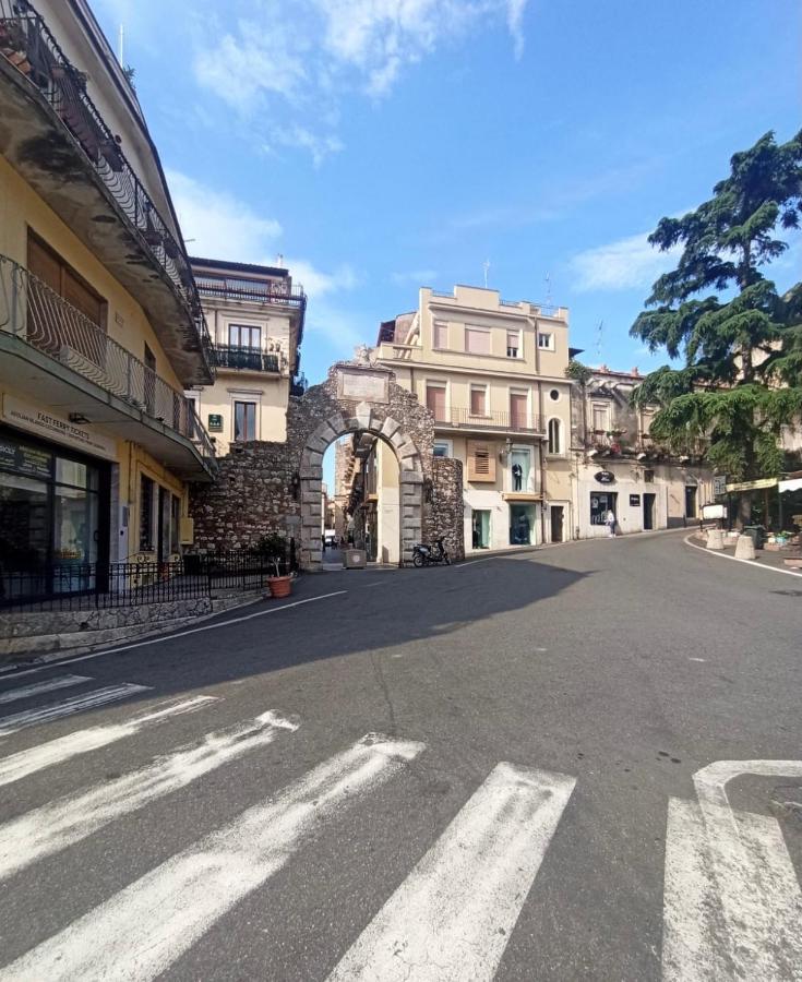 Casa Tiziana Appartement Taormina Buitenkant foto